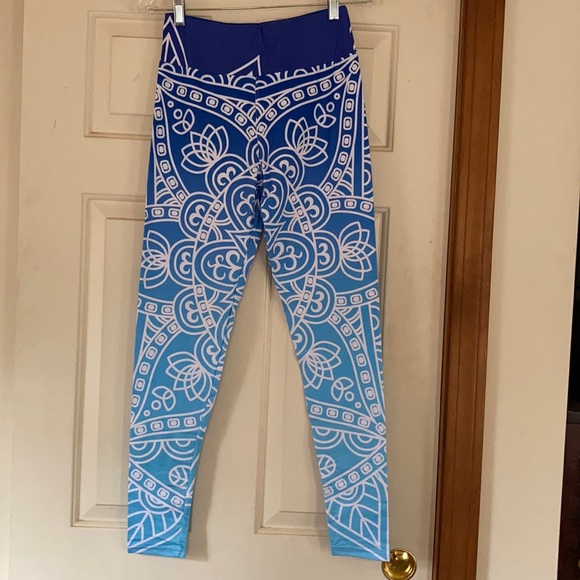 Ombré Yoga Pants - Picture 5 of 5